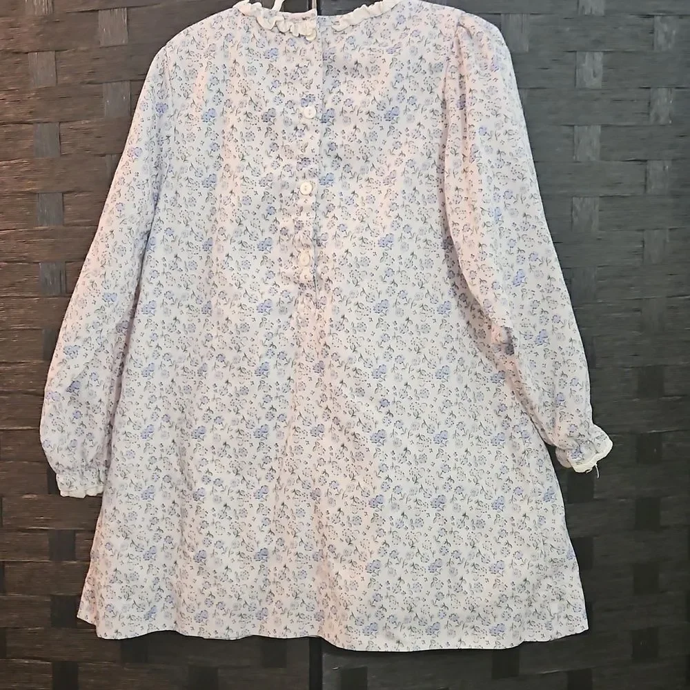 Smockingbird lavender floral